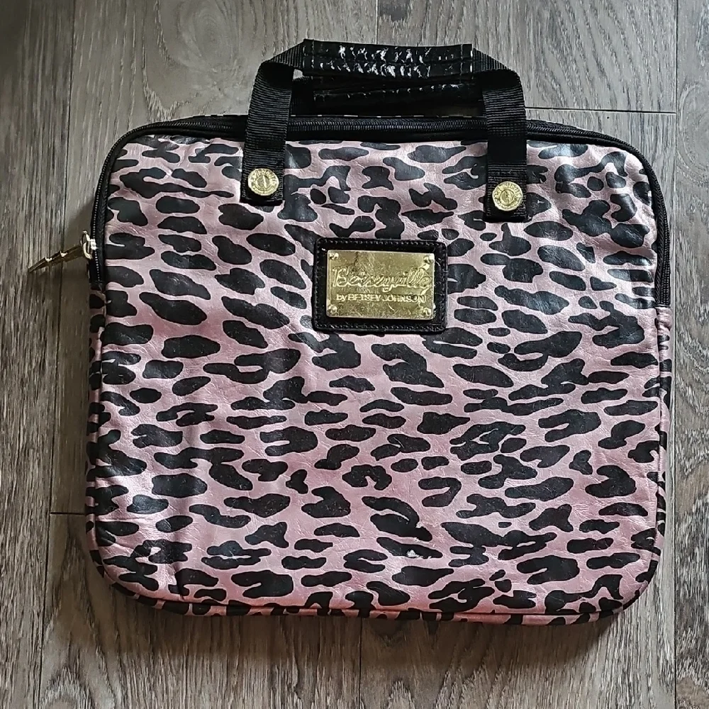 Betsey Johnson Pink Leopard Print Bag